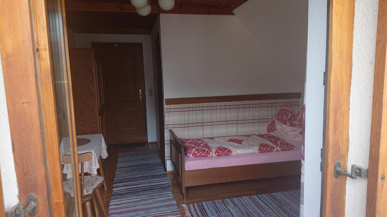Gaestehaus Der Gamser Winzerstube Bad Gams ห้อง รูปภาพ