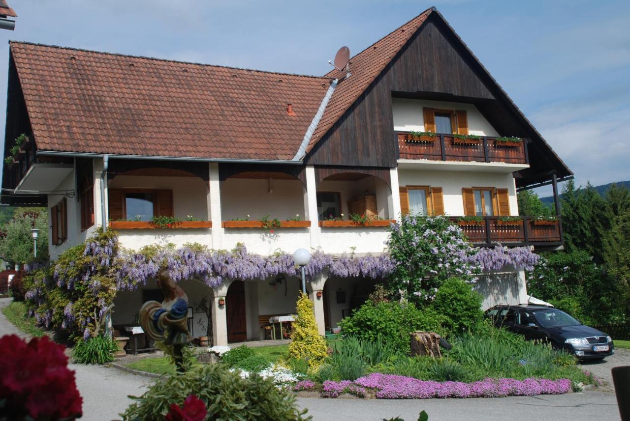 Gaestehaus Der Gamser Winzerstube Bad Gams ภายนอก รูปภาพ