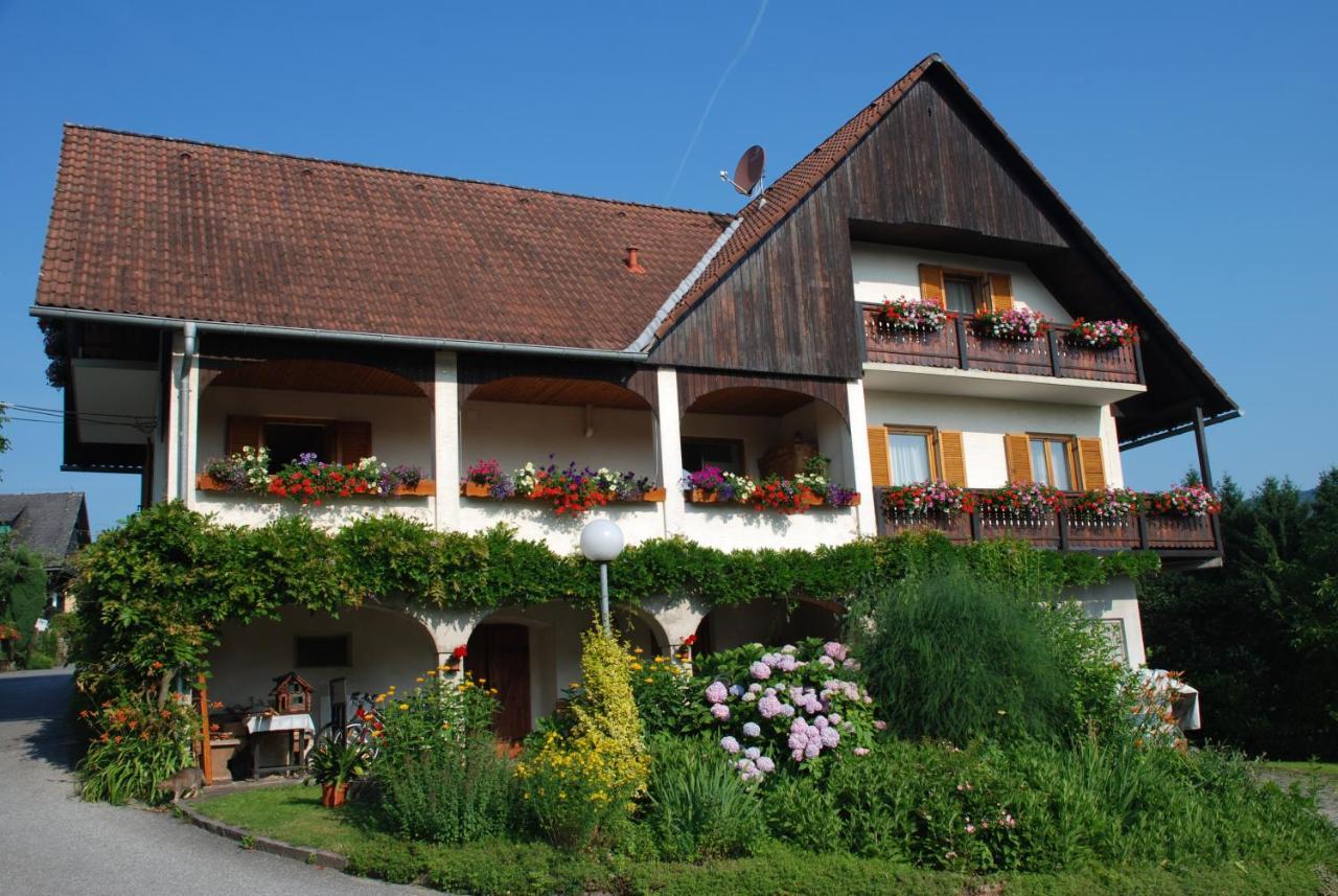 Gaestehaus Der Gamser Winzerstube Bad Gams ภายนอก รูปภาพ