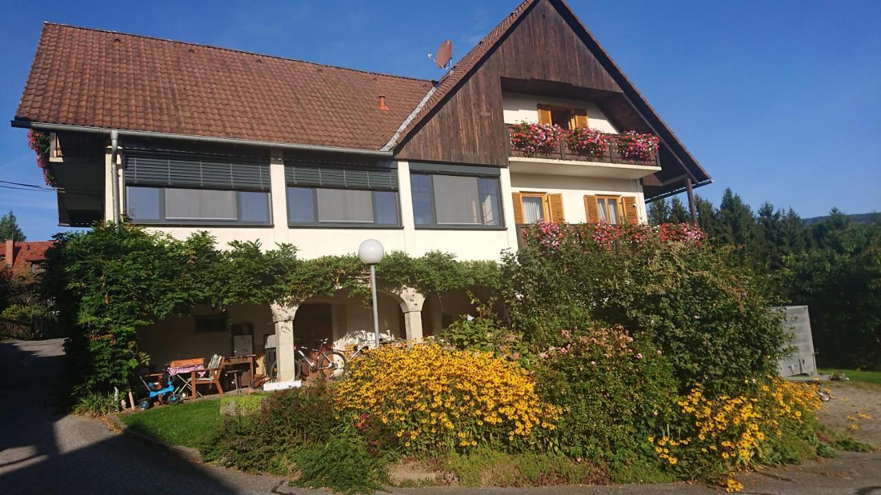 Gaestehaus Der Gamser Winzerstube Bad Gams ภายนอก รูปภาพ