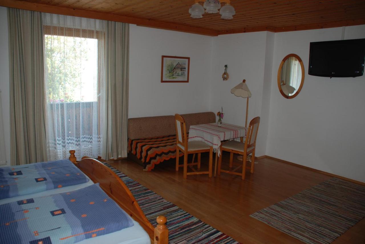 Gaestehaus Der Gamser Winzerstube Bad Gams ภายนอก รูปภาพ